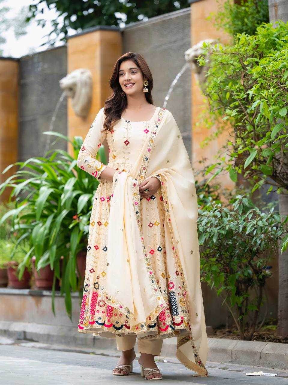 Chinon Silk Alia Cut Anarkali Suits - MYLUXURY LANE ENTERPRISE